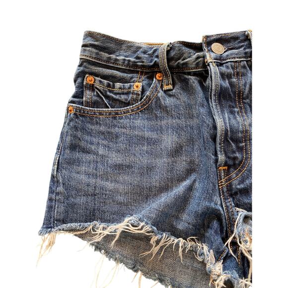 Levi’s 501 shorts cut offs blue jean denim button fly 100% cotton size w26 - Picture 2 of 9